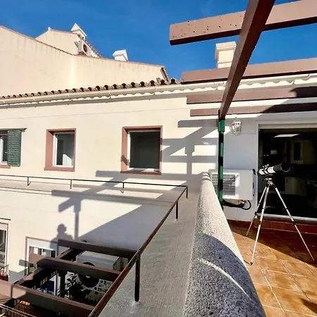 Sea View Penthouse In Бенальмадена